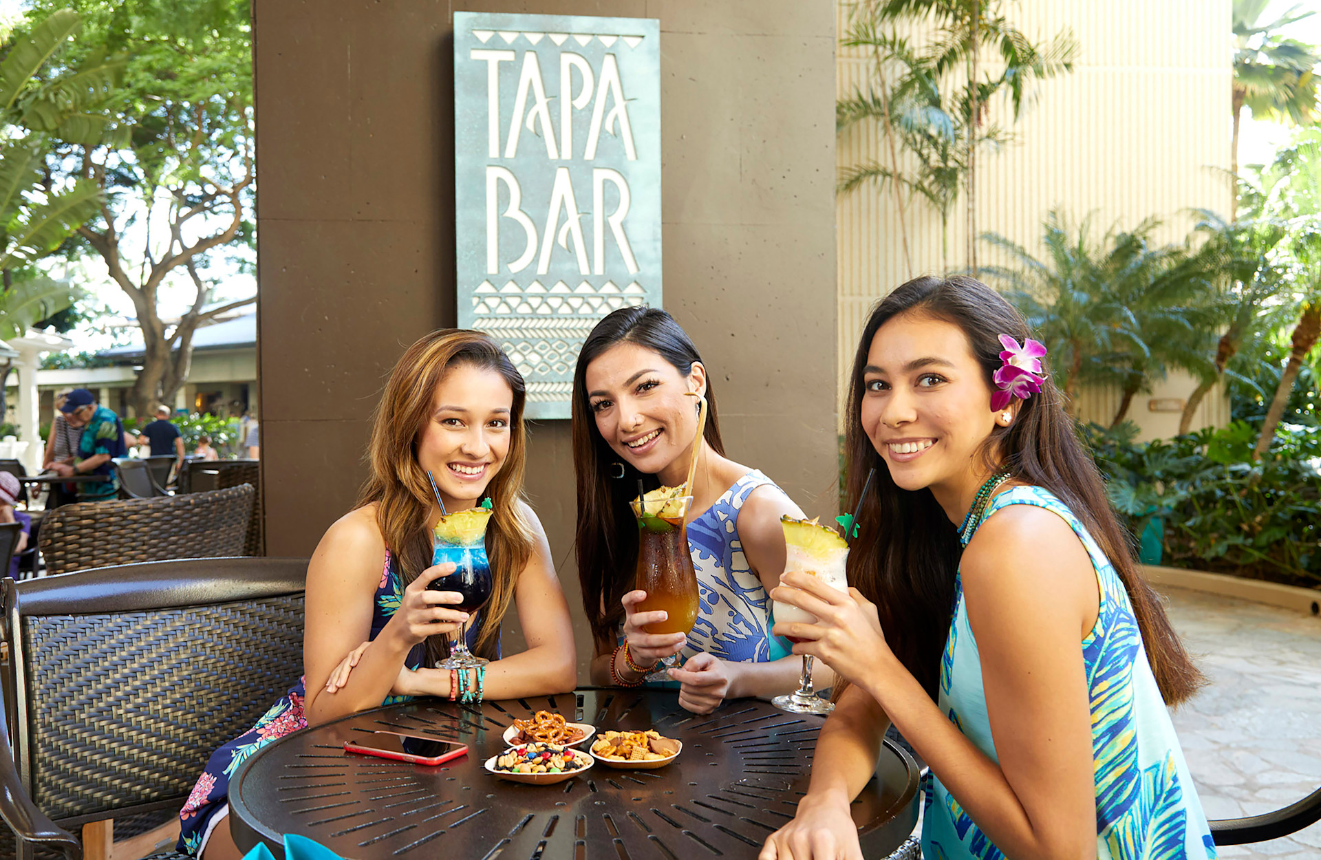 HHV_TapaBarDrinks_web.jpg